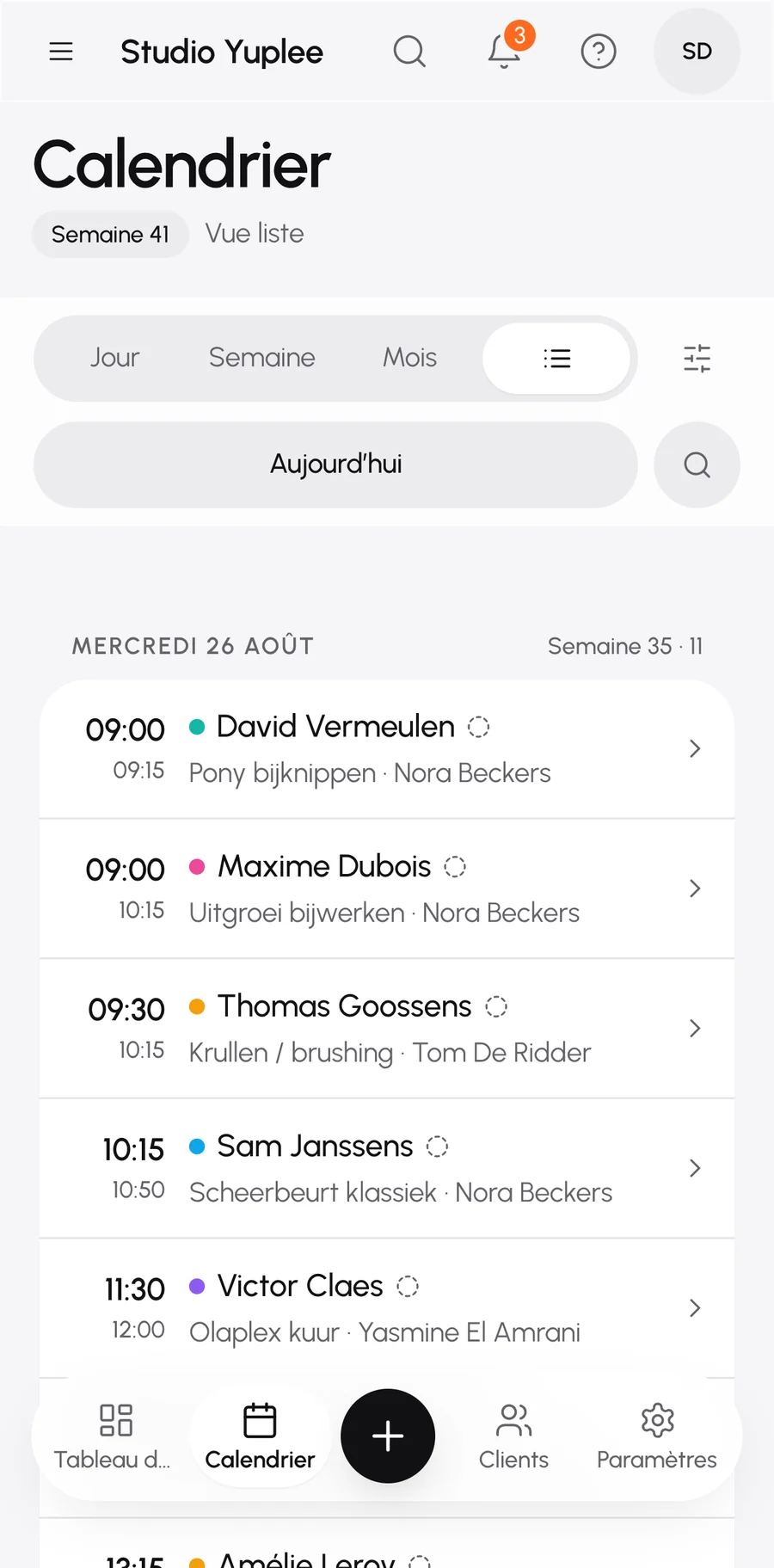 L'agenda sur un téléphone